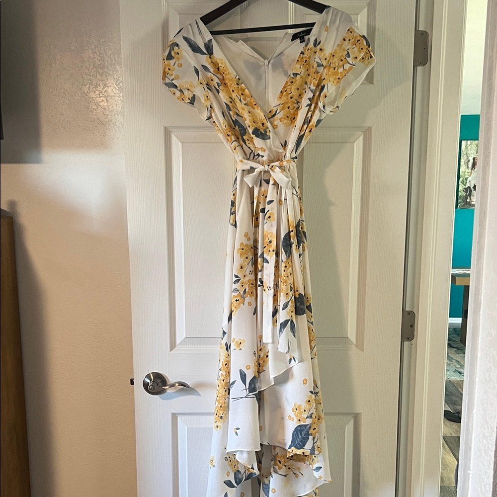 Lulu's Yellow and White Floral High Low Dress